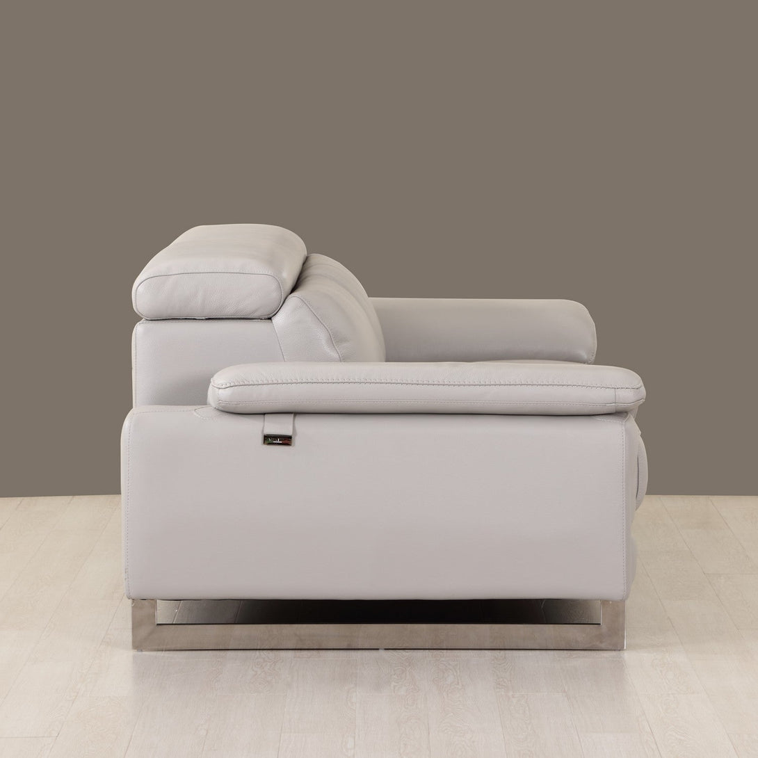 Divanitalia 636 Chair in Light Gray Leather - Side View of Rear of Chair