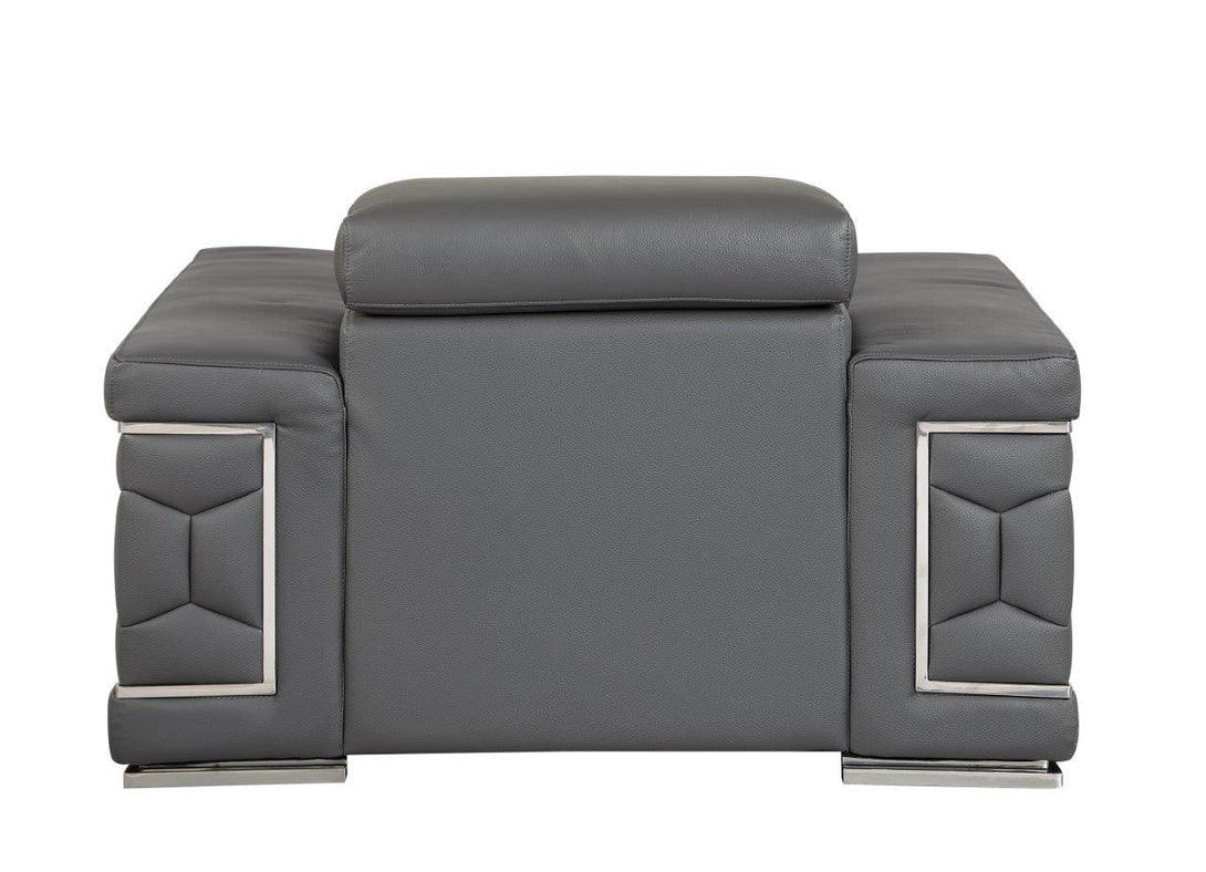 Divanitalia 692 Chair in Black Leather - View of Rear of Chair on a White Transparent Background