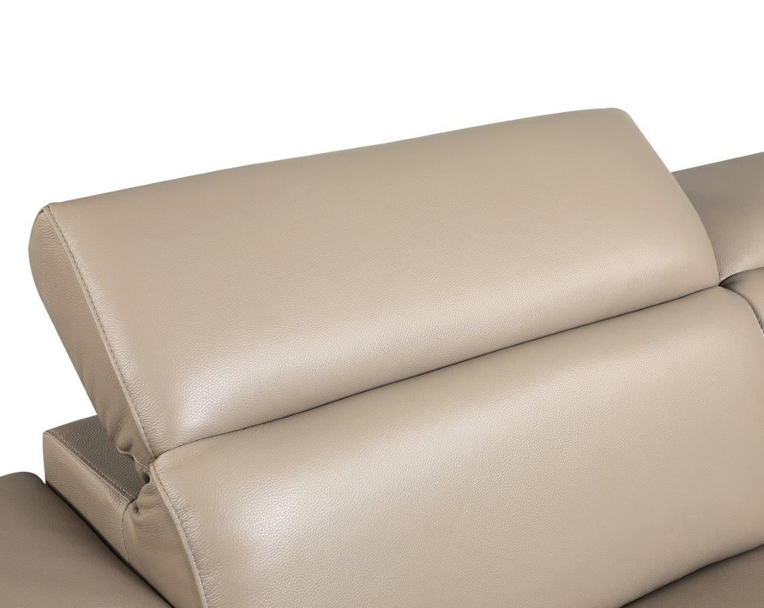 Divanitalia 692 Sofa in Beige Leather - Close-up View Adjustable Headrests