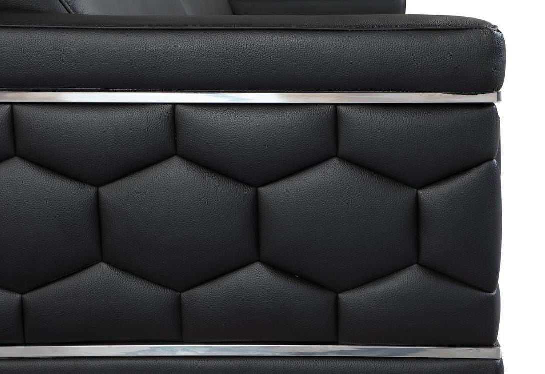 Divanitalia 692 Living Room Set in Black Leather - Close-up View Sofa Material and Finish