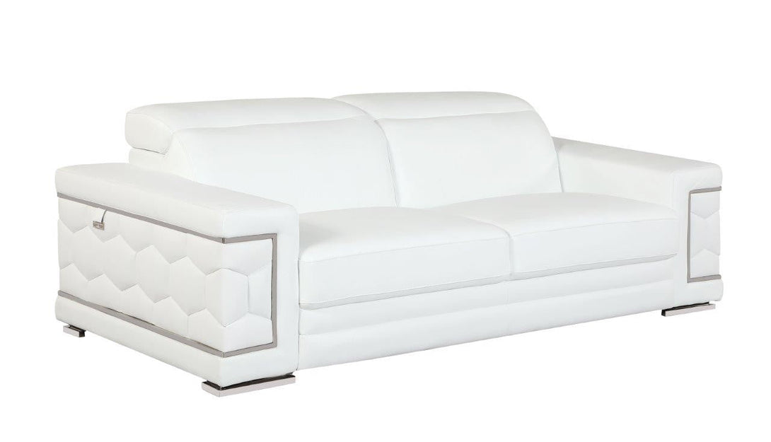 Divanitalia 692 Sofa in White Leather - Angled Front View of Sofa on a White Transparent Background