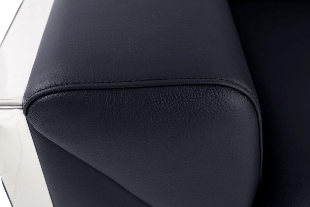 Divanitalia 903 Living Room Set in Black Leather - Close-up View Sofa Material and Finish