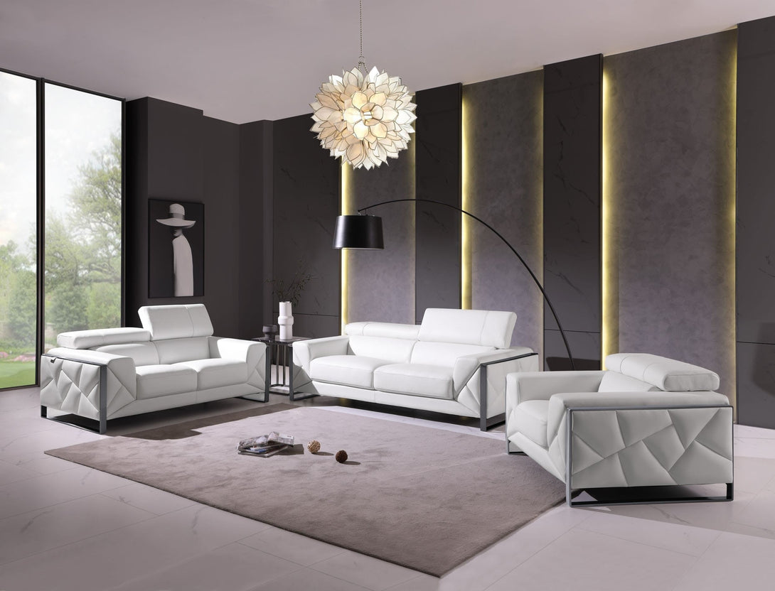 Divanitalia 903 Living Room Set in White Leather - Featured Photo