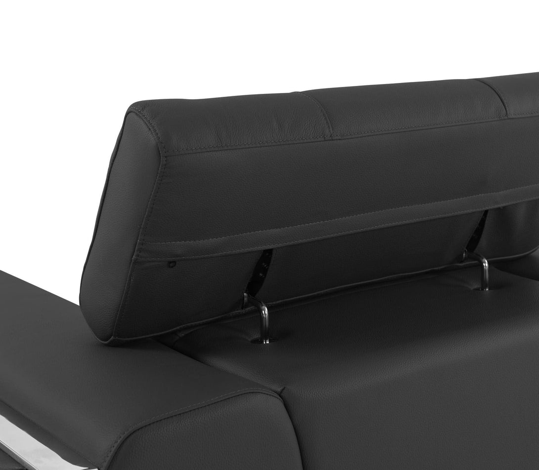 Divanitalia 903 Living Room Set in Black Leather - Close-up View Adjustable Headrests