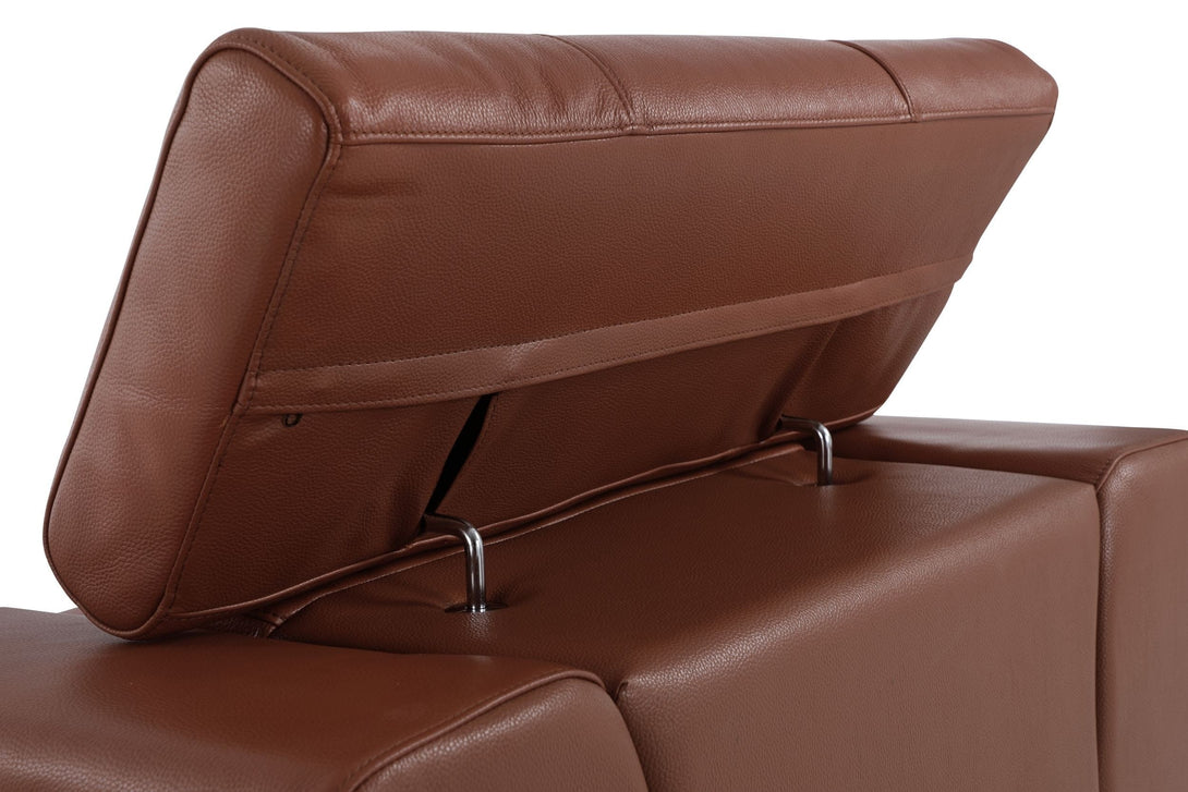Divanitalia 903 Living Room Set in Camel-Color Leather - Close-up View Adjustable Headrests