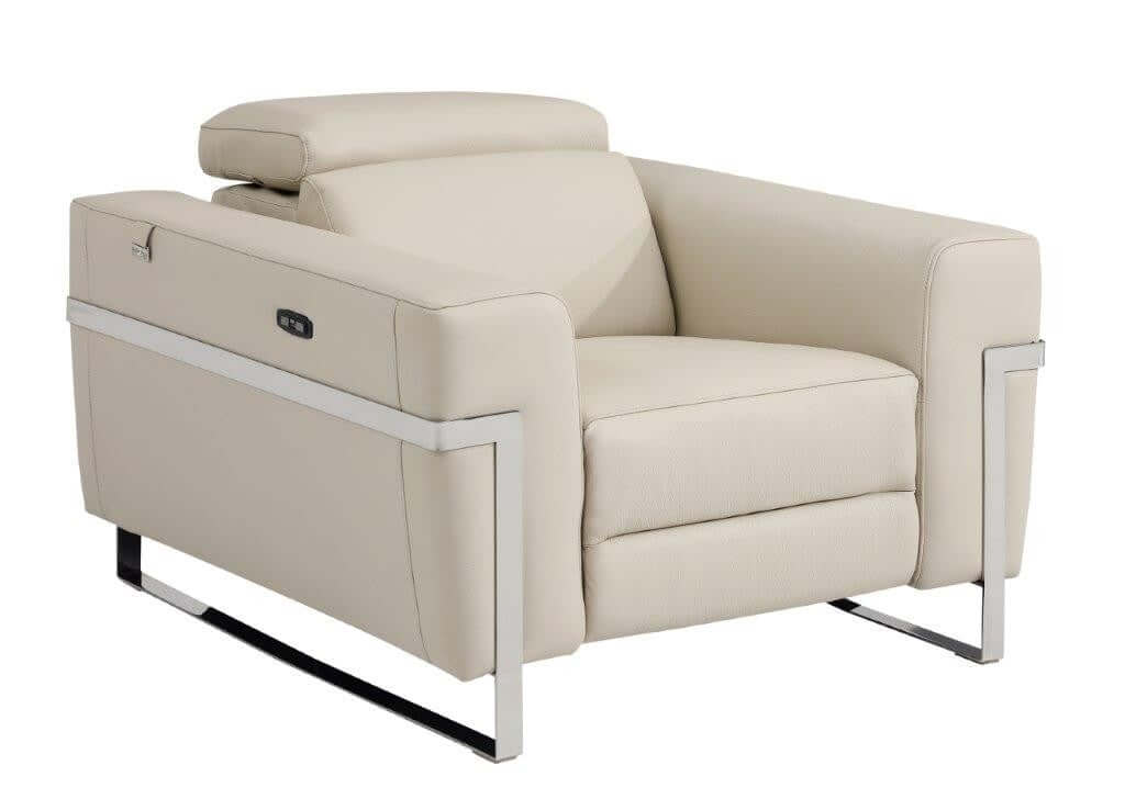 Divanitalia 989 Chair in Beige Italian Leather - Angled Front View of Chair on White Transparent Background